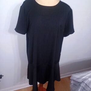 Simply Elegant Short Sleeve Black Dress- W Sz Large